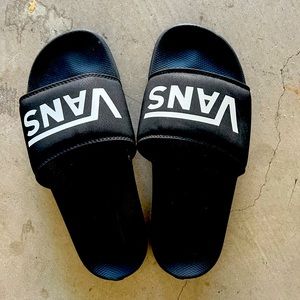 Vans slip ons size 9
